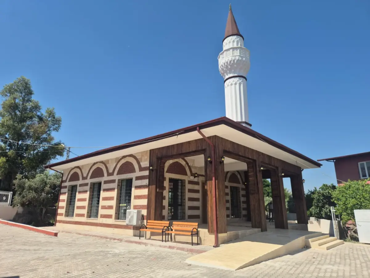 CAMİLER — KIRIKHAN İÇADA CAMİ