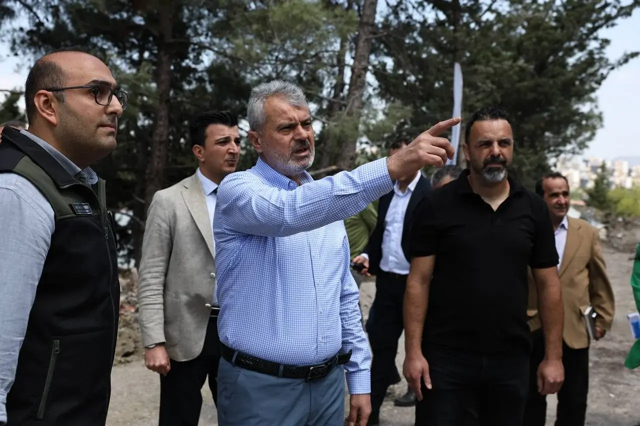 BAŞKAN ÖNTÜRK, DEFNE’DE YATIRIMLARI YERİNDE İNCELEDİ