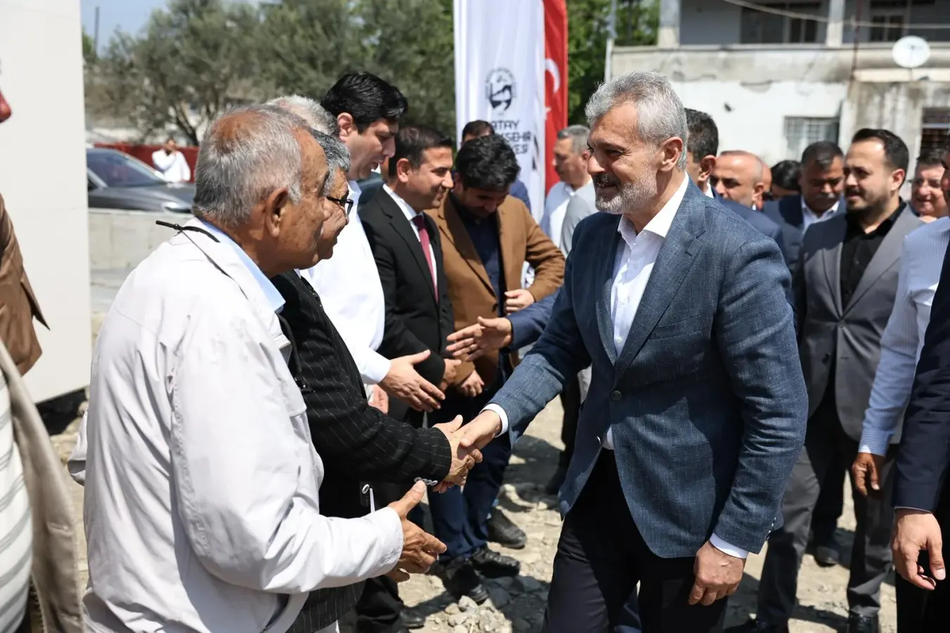 BAŞKAN ÖNTÜRK DÖRTYOL’DA DEVAM EDEN ÇOK AMAÇLI SALON PROJESİNİ İNCELEDİ