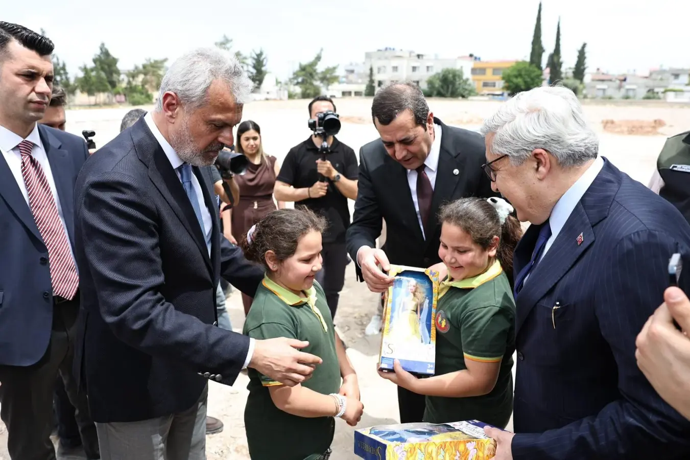 BAŞKAN ÖNTÜRK’TEN REYHANLI PAZAR YERİNİ YERİNDE İNCELEDİ