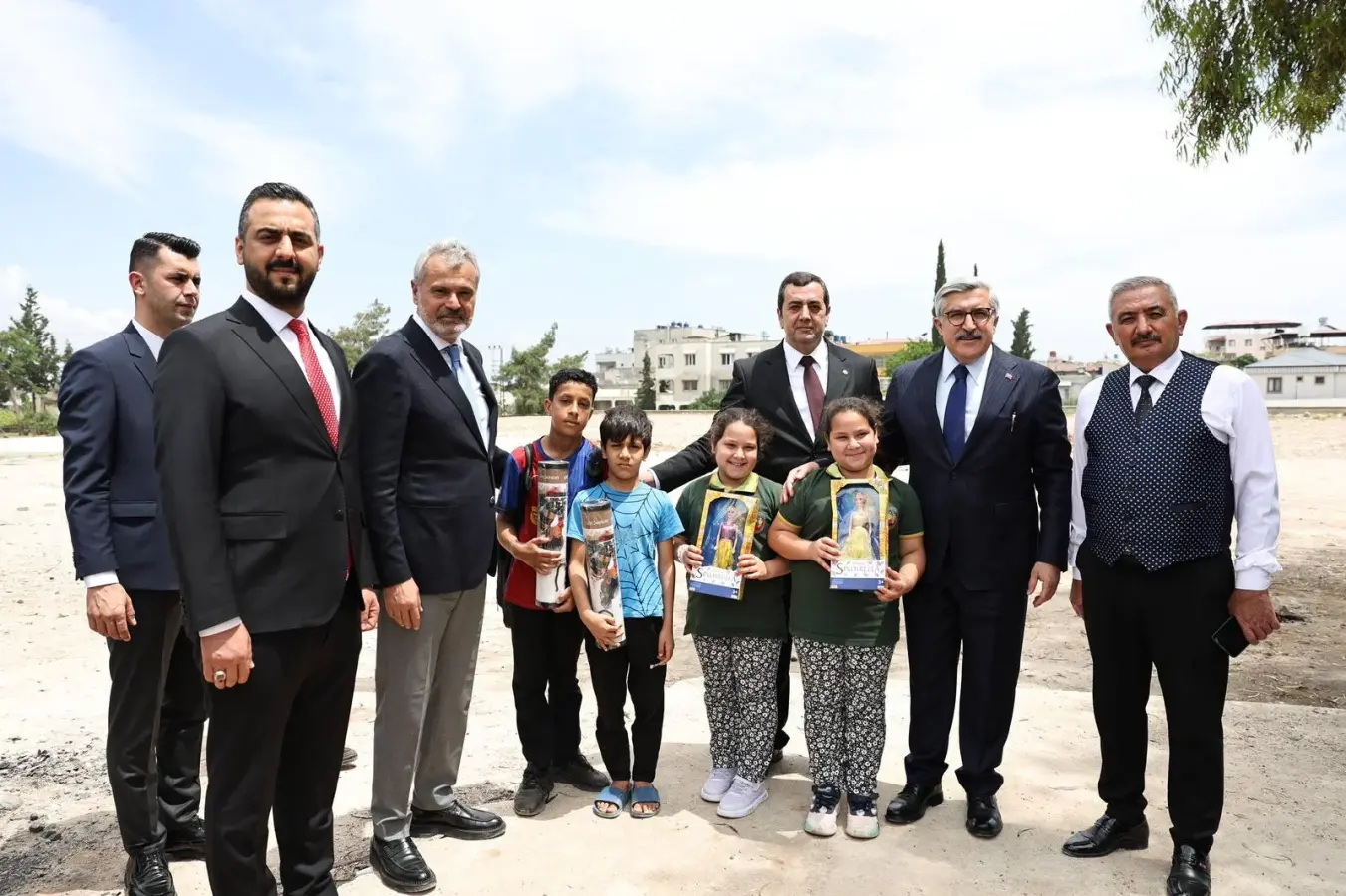 BAŞKAN ÖNTÜRK’TEN REYHANLI PAZAR YERİNİ YERİNDE İNCELEDİ