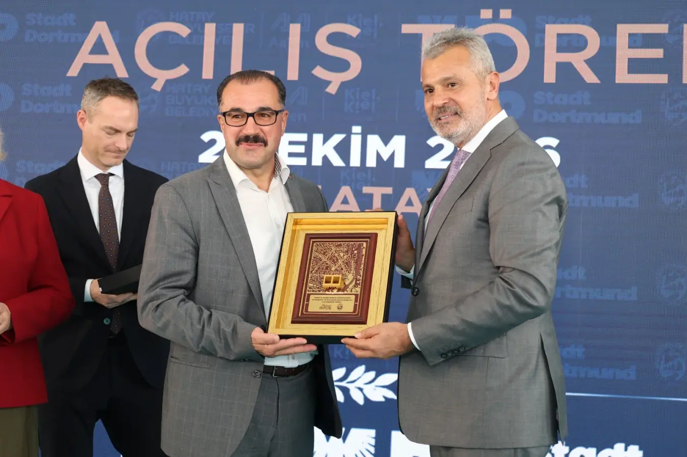 HBB’DEN HATAY’A ULUSLARARASI DAYANIŞMAYLA SAĞLIK MERKEZİ