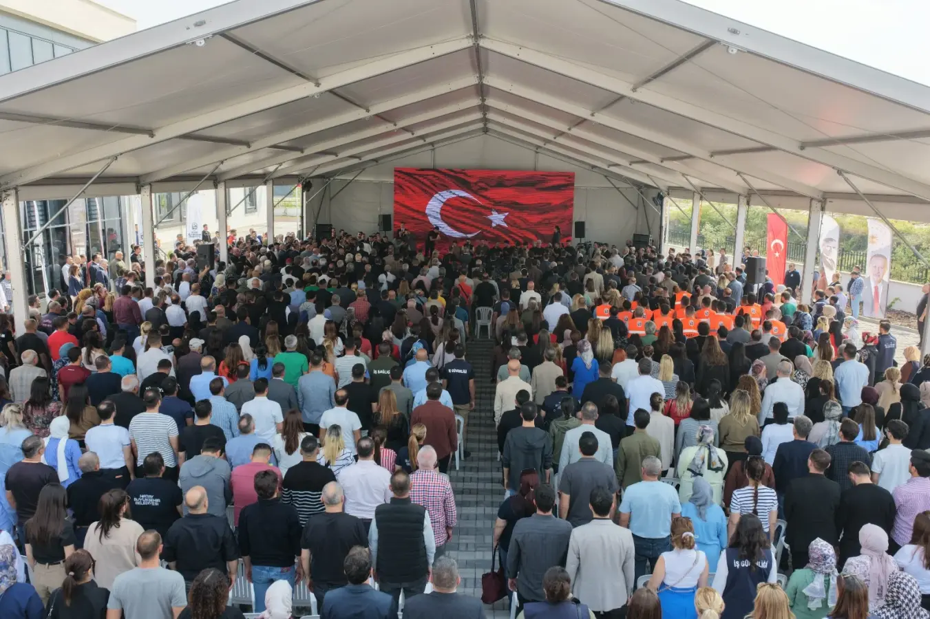 HBB’DEN HATAY’A ULUSLARARASI DAYANIŞMAYLA SAĞLIK MERKEZİ