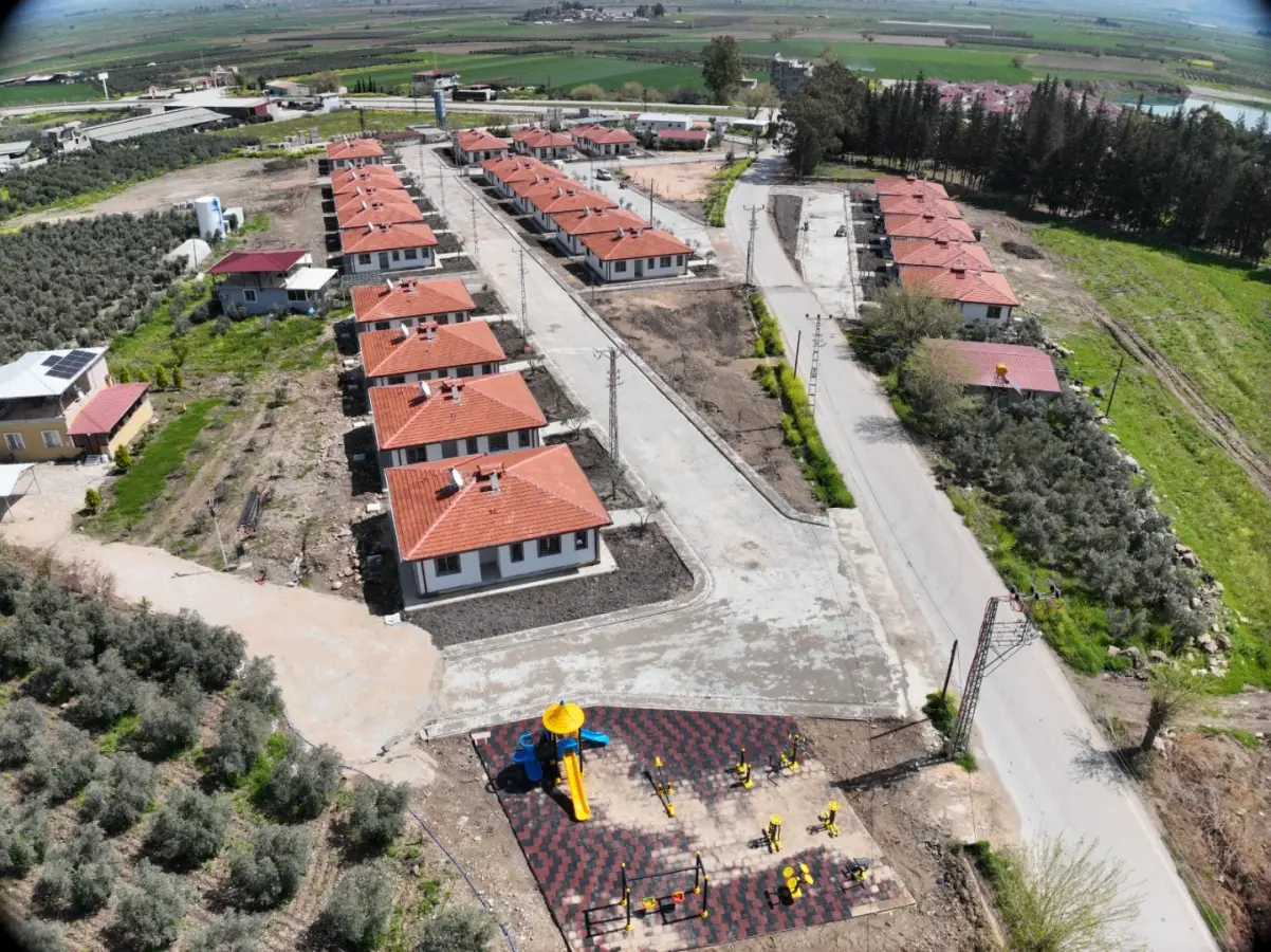 KÖY EVLERİ — GÜLTEPE-KARAMAĞARA-MAHMUTLU-NARLIHOPUR