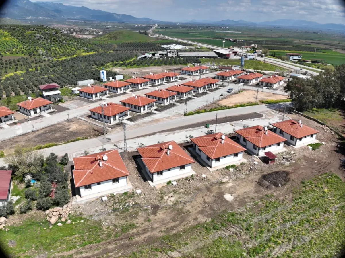 KÖY EVLERİ — GÜLTEPE-KARAMAĞARA-MAHMUTLU-NARLIHOPUR