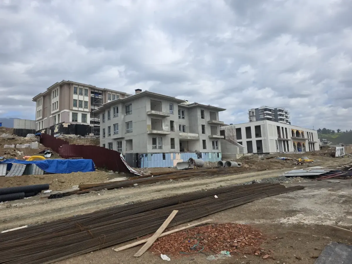 Eğitim ve Kültür Salonları — KIRIKHAN EĞİTİM VE KÜLTÜR TESİSİ