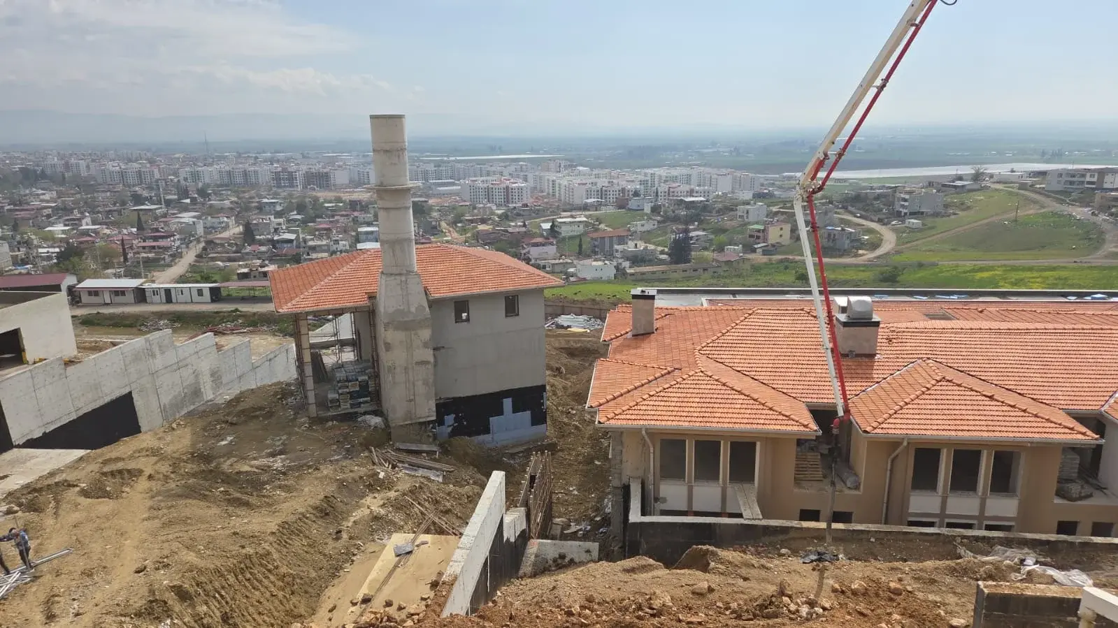 Eğitim ve Kültür Salonları — KIRIKHAN EĞİTİM VE KÜLTÜR TESİSİ