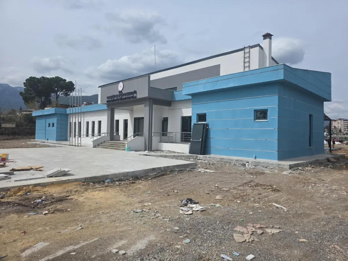 Yarı Olimpik Havuzlar — ERZİN-HASSA-KIRIKHAN