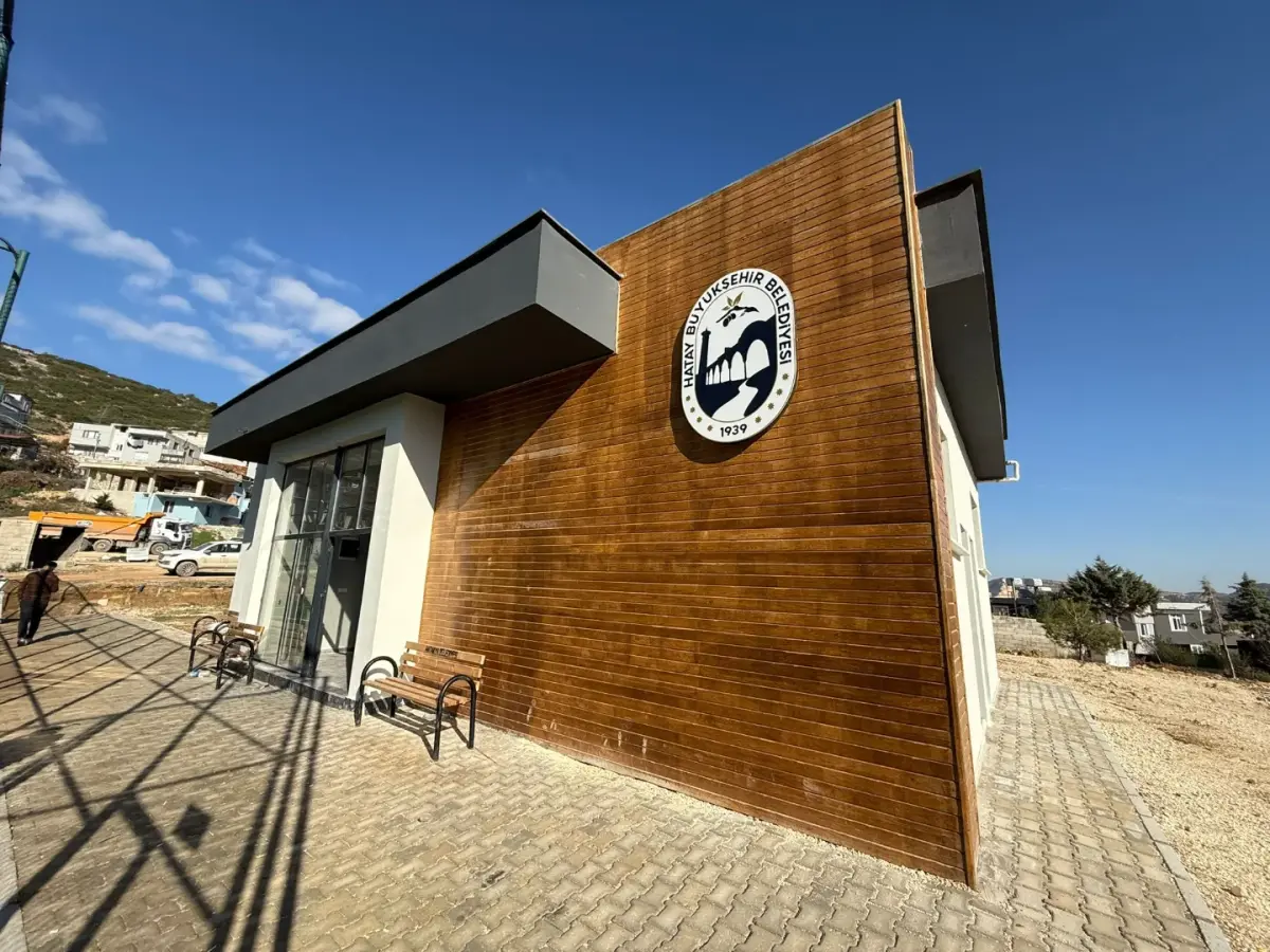 Halı Saha — ANTAKYA- DEFNE- DÖRTYOL- ERZİN- ALTINÖZÜ- SAMANDAĞ- BELEN- PAYAS- İSKENDERUN- KIRIKHAN- YAYLADAĞI- KUMLU- HASSA -ARSUZ -REYHANLI