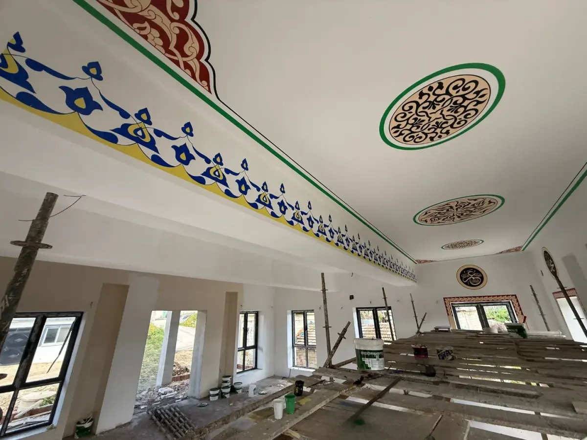 CAMİLER — ALTINÖZÜ AVUTTEPE CAMİ