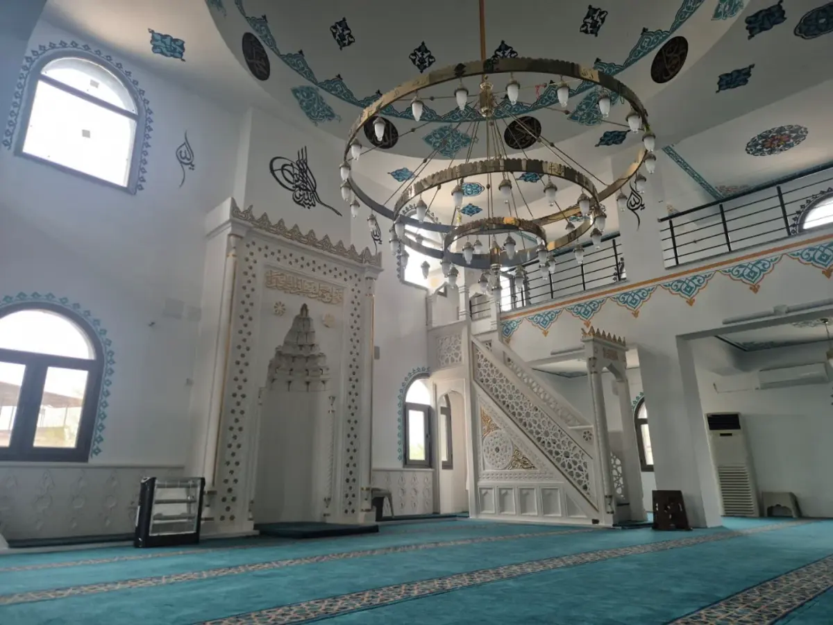 CAMİLER — HASSA DELİÇAY CAMİ