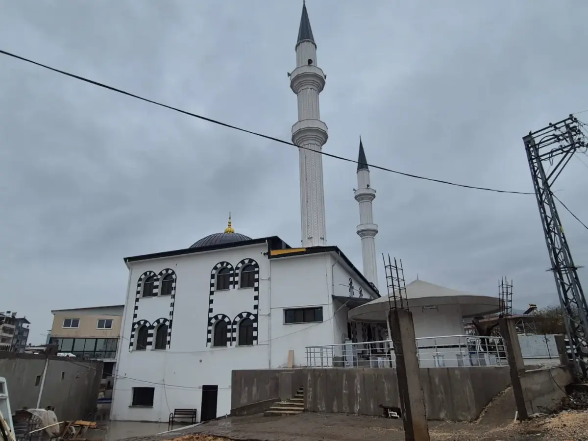 CAMİLER — HASSA FATİH CAMİ