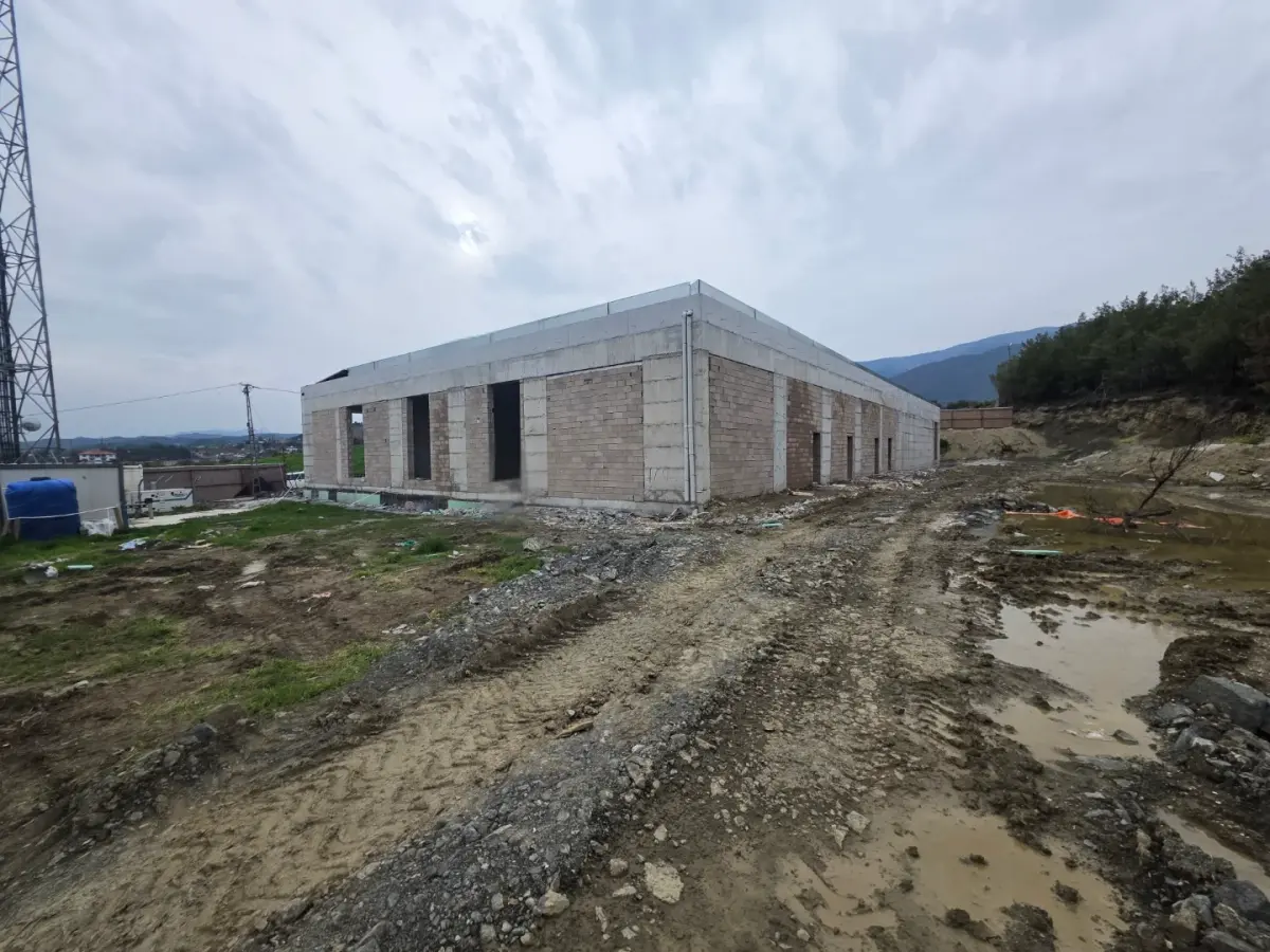 Çok Amaçlı Salon — KARLISU