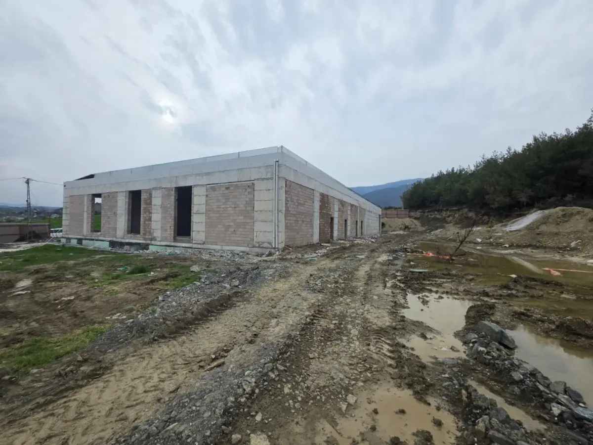 Çok Amaçlı Salon — KARLISU