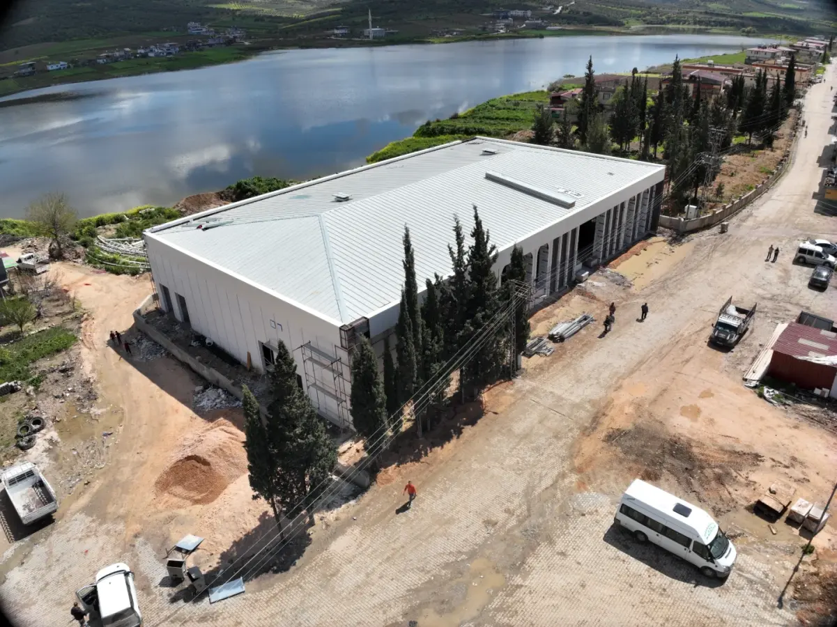 Çok Amaçlı Salon — TOPRAKHİSAR