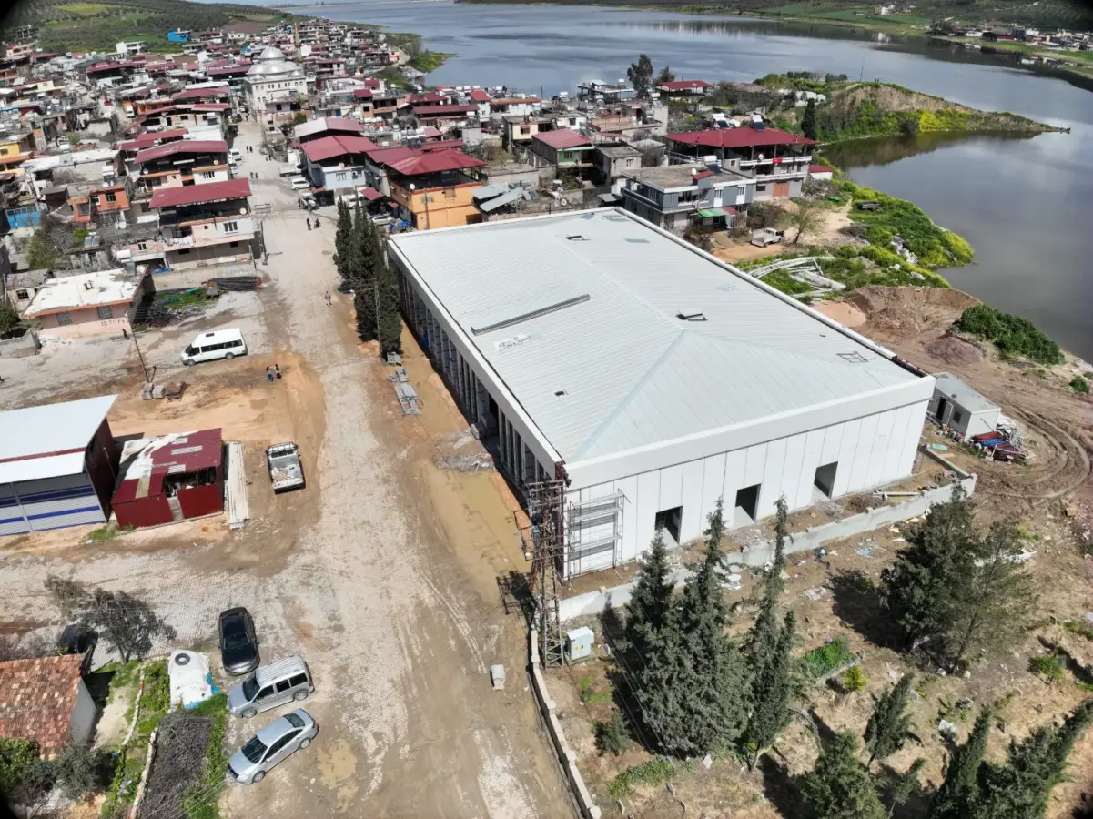 Çok Amaçlı Salon — TOPRAKHİSAR