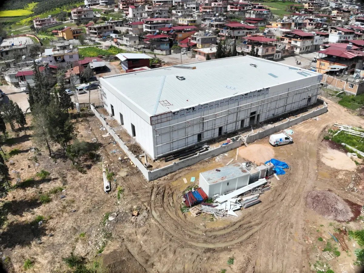 Çok Amaçlı Salon — TOPRAKHİSAR