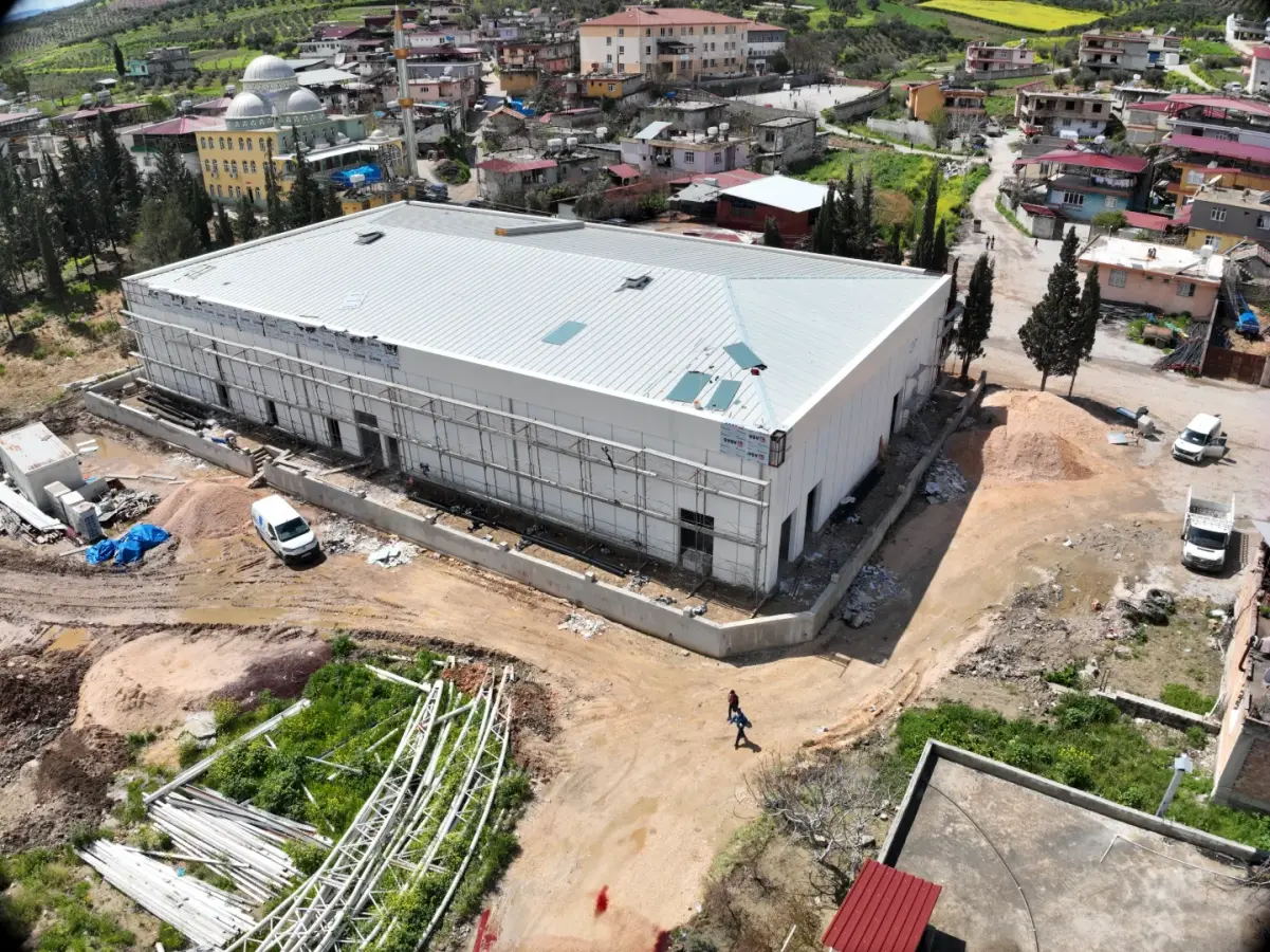 Çok Amaçlı Salon — TOPRAKHİSAR