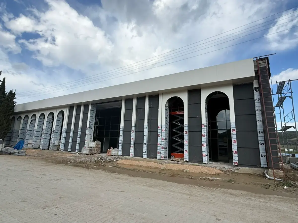 Çok Amaçlı Salon — TOPRAKHİSAR