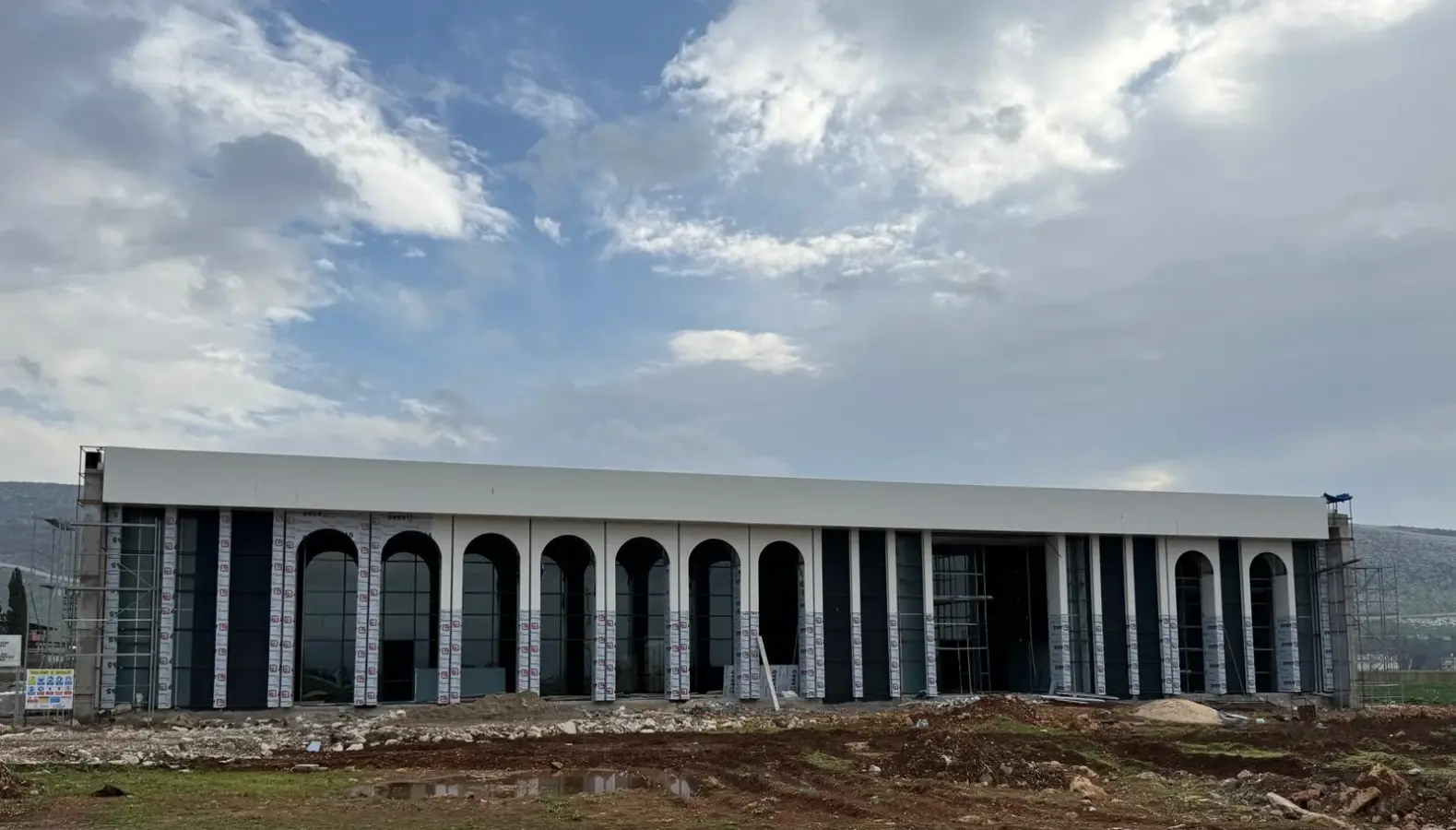 Çok Amaçlı Salon — YENİŞEHİR