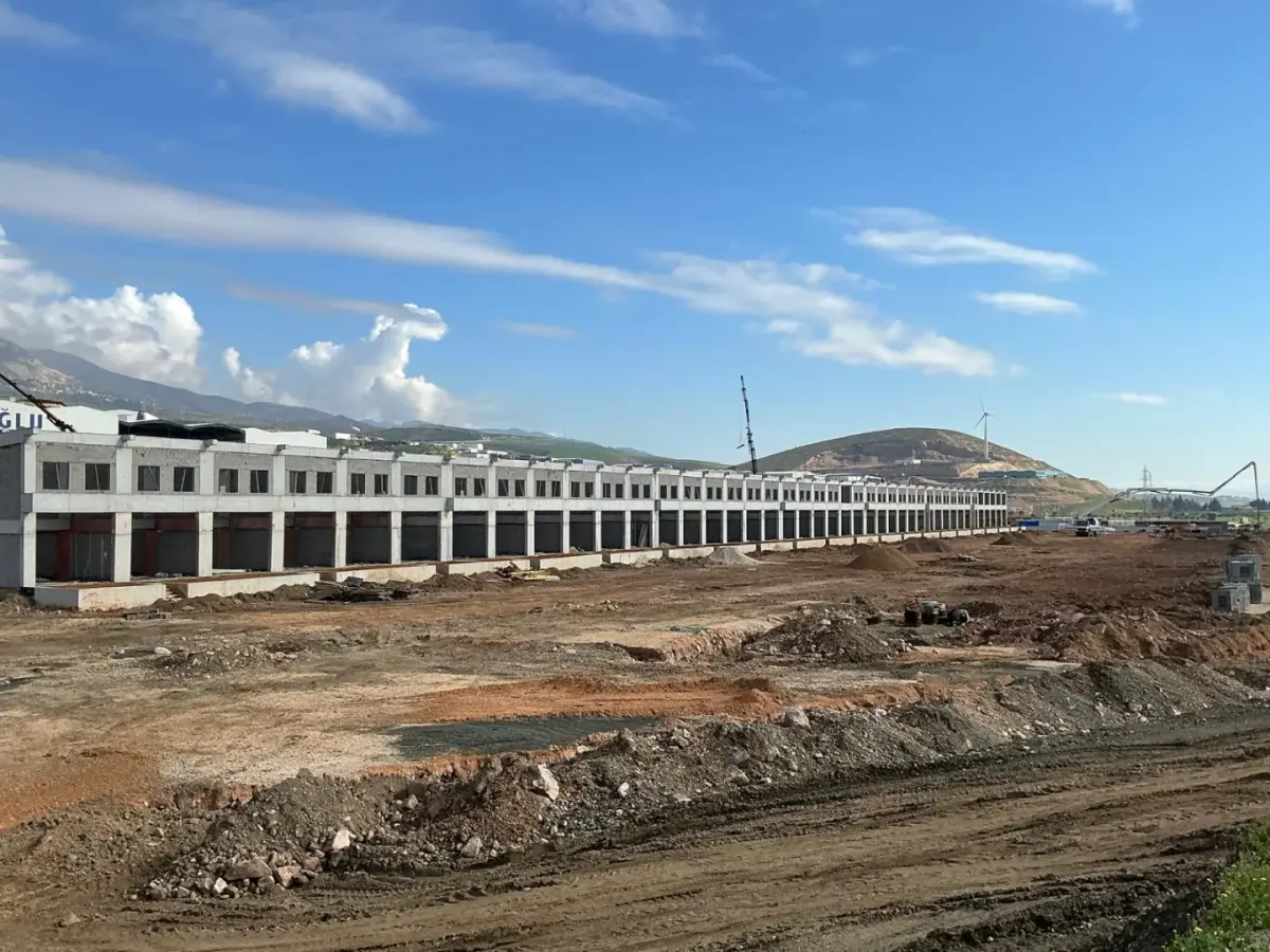 SEBZE HALİ — ANTAKYA