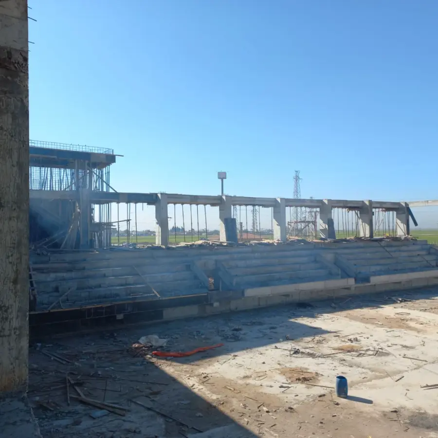 SPOR KOMPLEKSLERİ — KUMLU SPOR SALONU