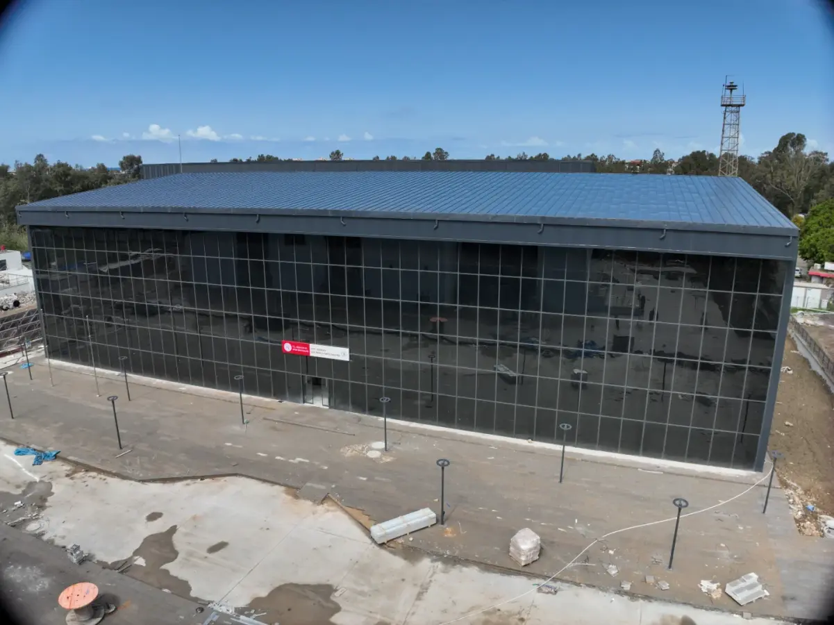 İskenderun Kapalı Spor Salonu ve Yarı Olimpik Yüzme Havuzu — İSKENDERUN