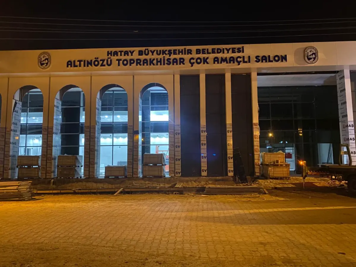 Çok Amaçlı Salon — TOPRAKHİSAR