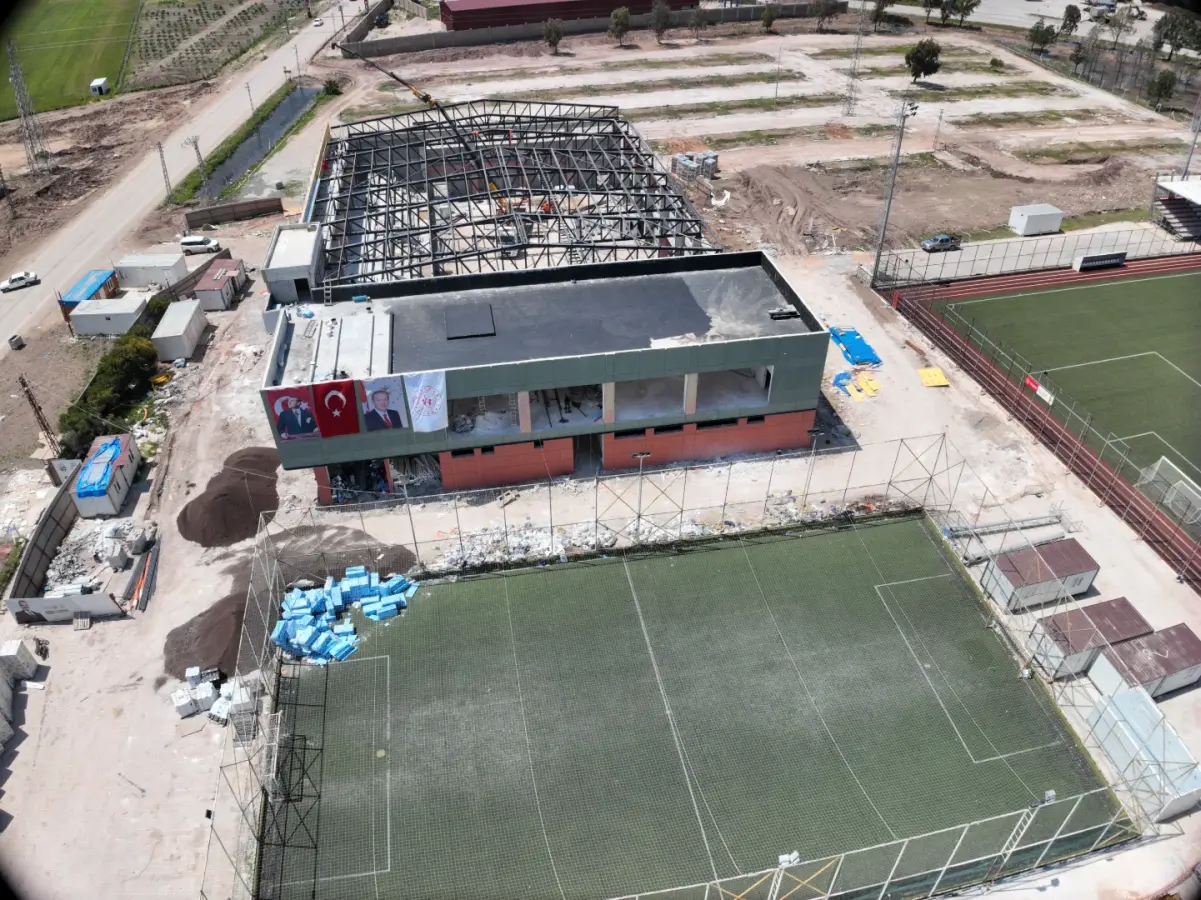 SPOR KOMPLEKSLERİ — KUMLU SPOR SALONU