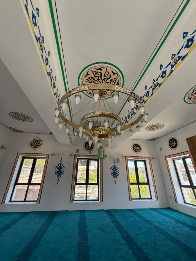 CAMİLER — ALTINÖZÜ AVUTTEPE CAMİ