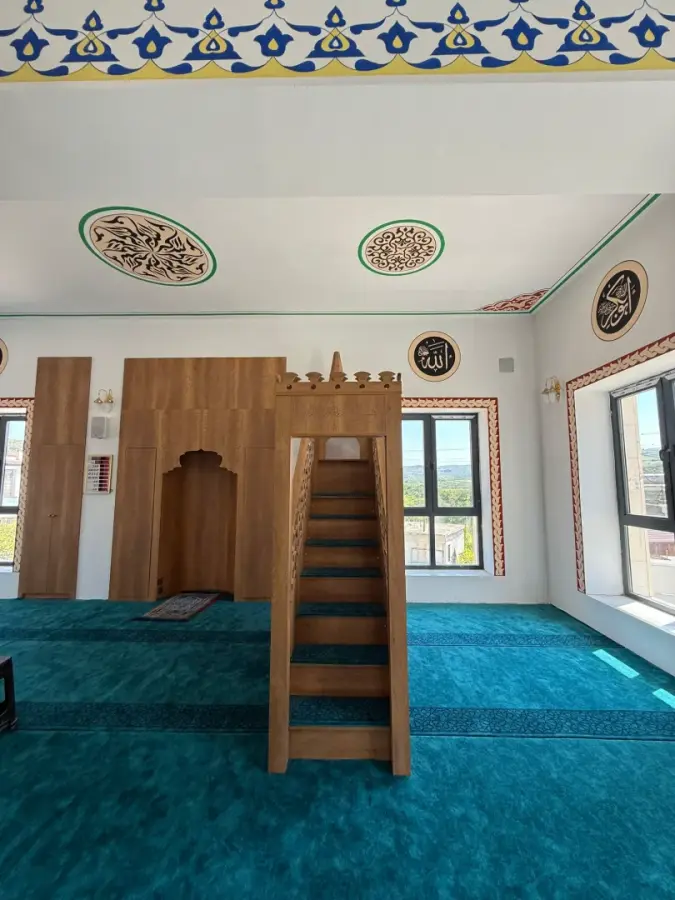 CAMİLER — ALTINÖZÜ AVUTTEPE CAMİ