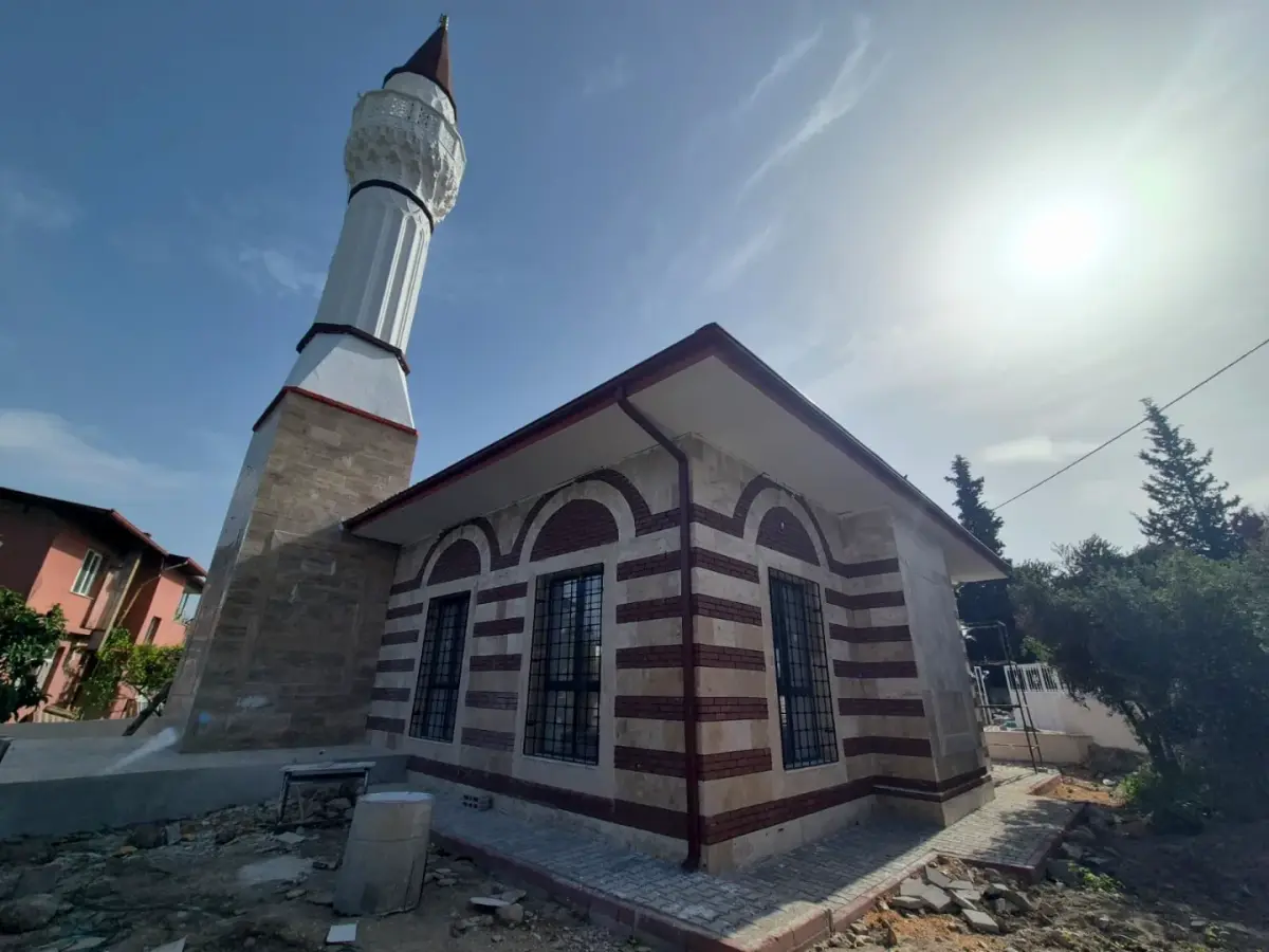 CAMİLER — KIRIKHAN İÇADA CAMİ