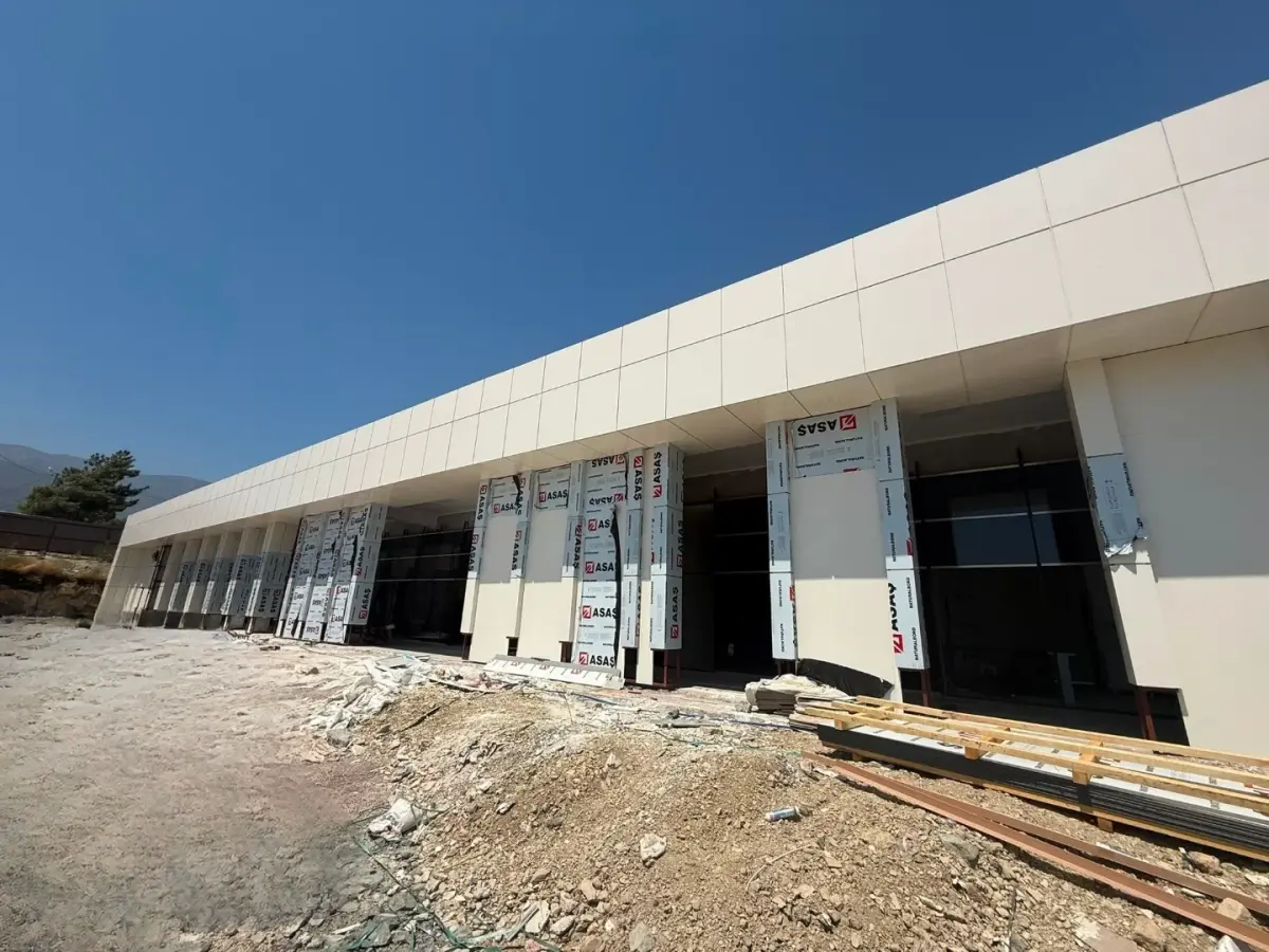 Çok Amaçlı Salon — KARLISU