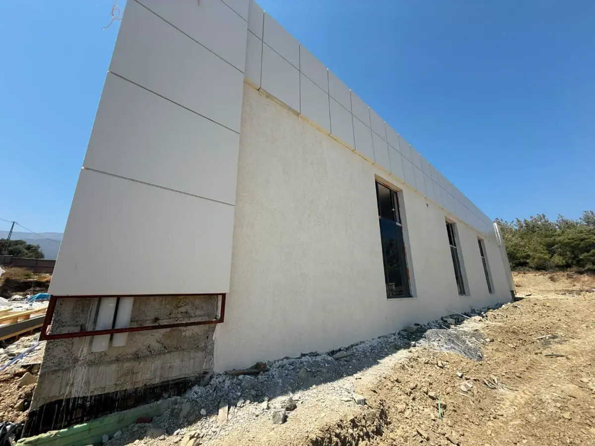 Çok Amaçlı Salon — KARLISU