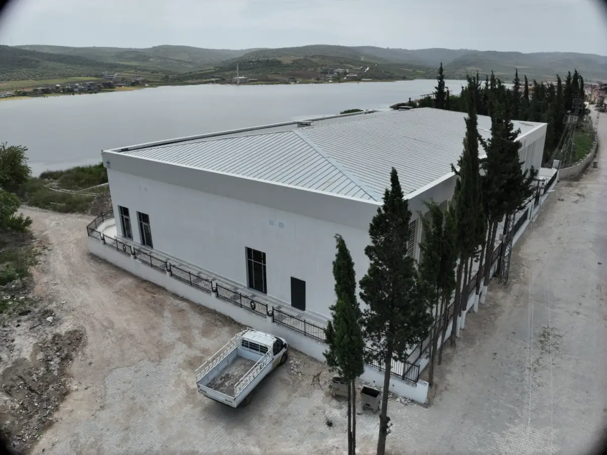 Çok Amaçlı Salon — TOPRAKHİSAR