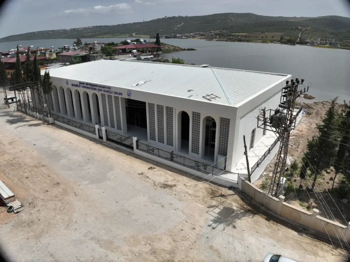 Çok Amaçlı Salon — TOPRAKHİSAR