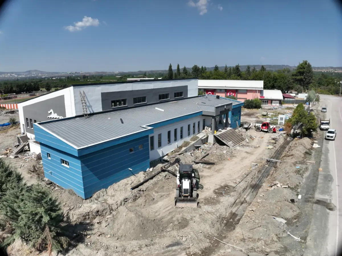 Yarı Olimpik Havuzlar — ERZİN-HASSA-KIRIKHAN