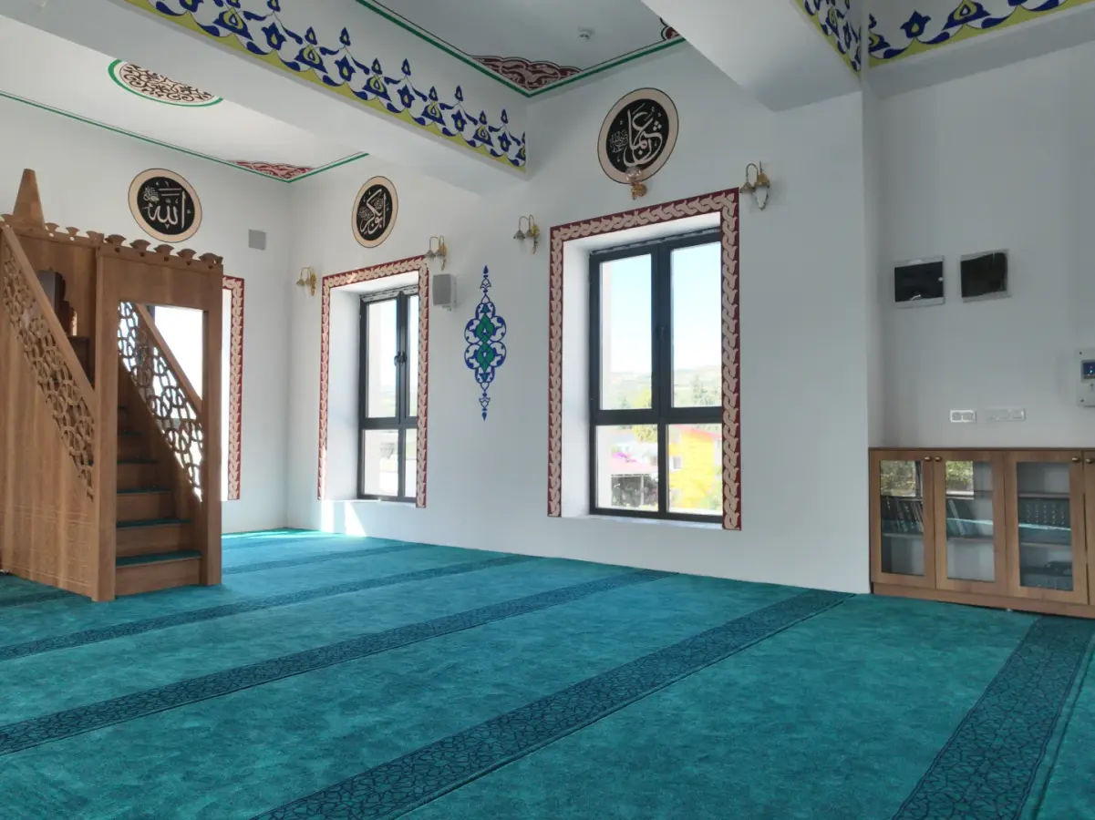 CAMİLER — ALTINÖZÜ AVUTTEPE CAMİ