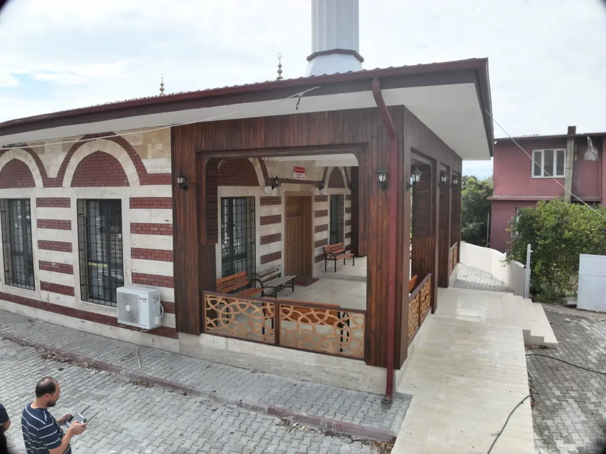 CAMİLER — KIRIKHAN İÇADA CAMİ