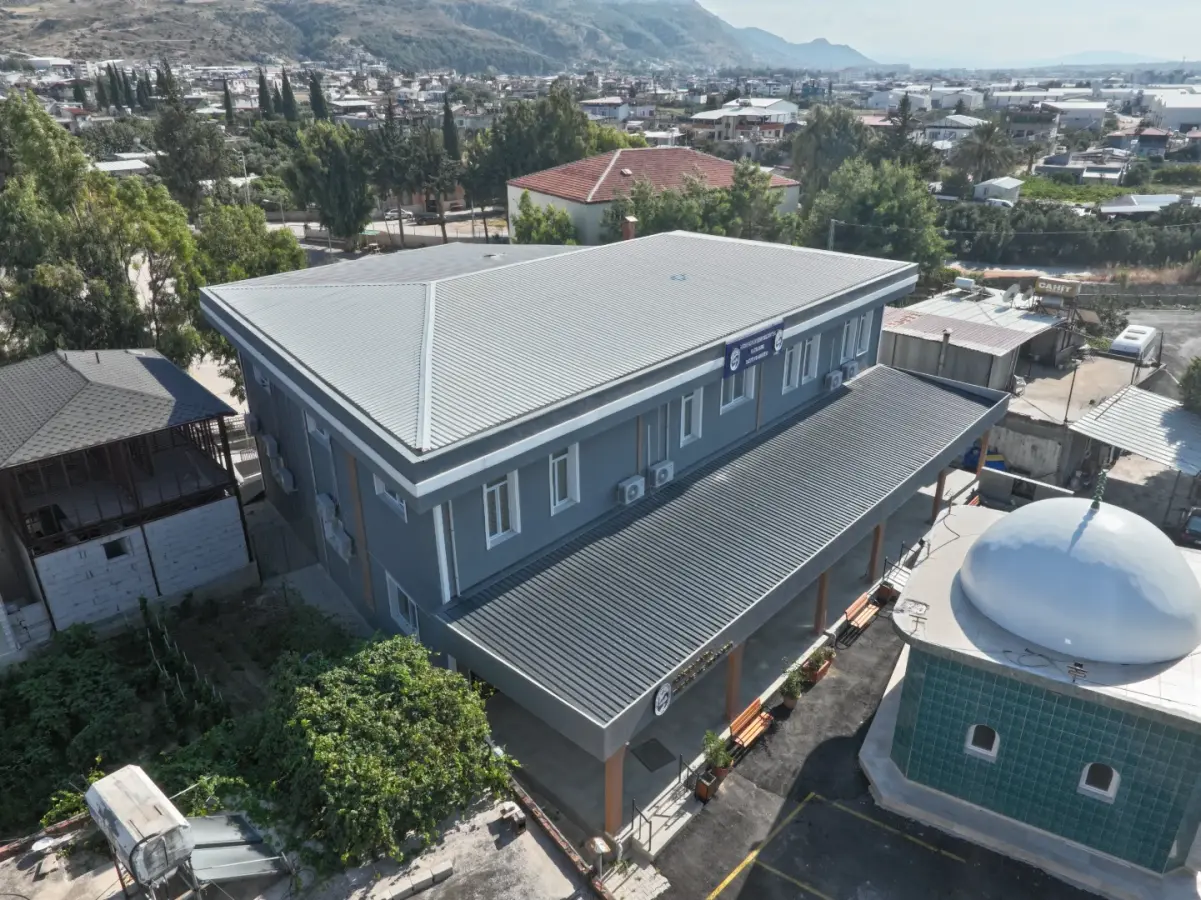Modern Adak ve Taziye Evi — GÜZELBURÇ